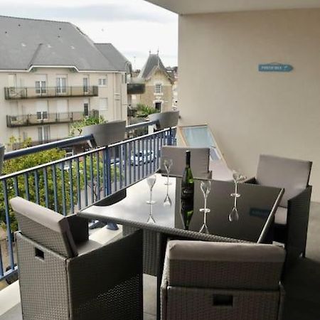 Elegant & Spacieux, Place Du Dauphin A פורנישי מראה חיצוני תמונה